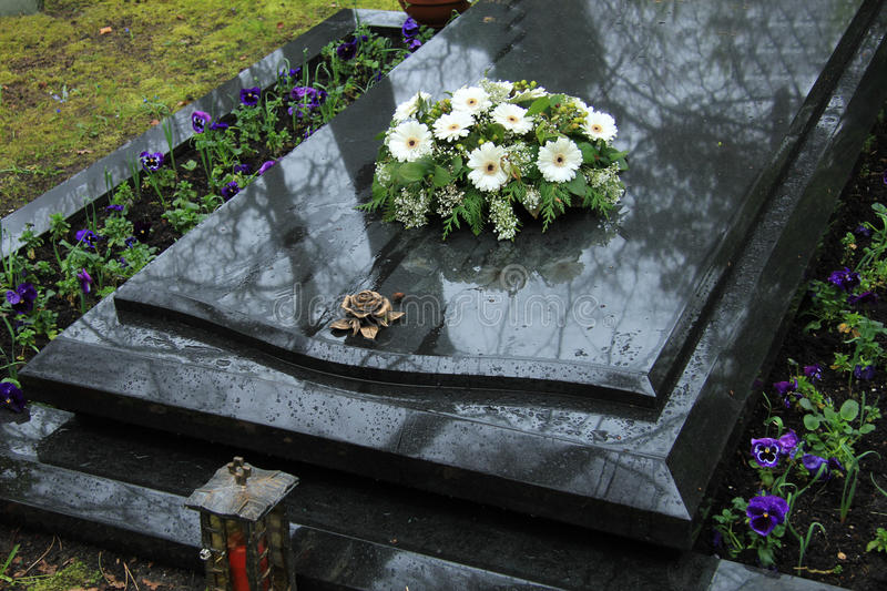 Exemple de tombe entretenue